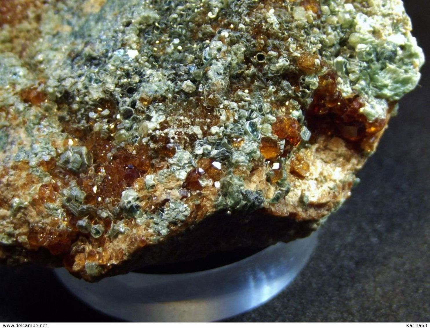 Grossular Garnet (var. Hessonite) With Clinochlore ( 5 X 3.5 X 2 Cm ) Bellecombe - Aoste - Italy - Minéraux