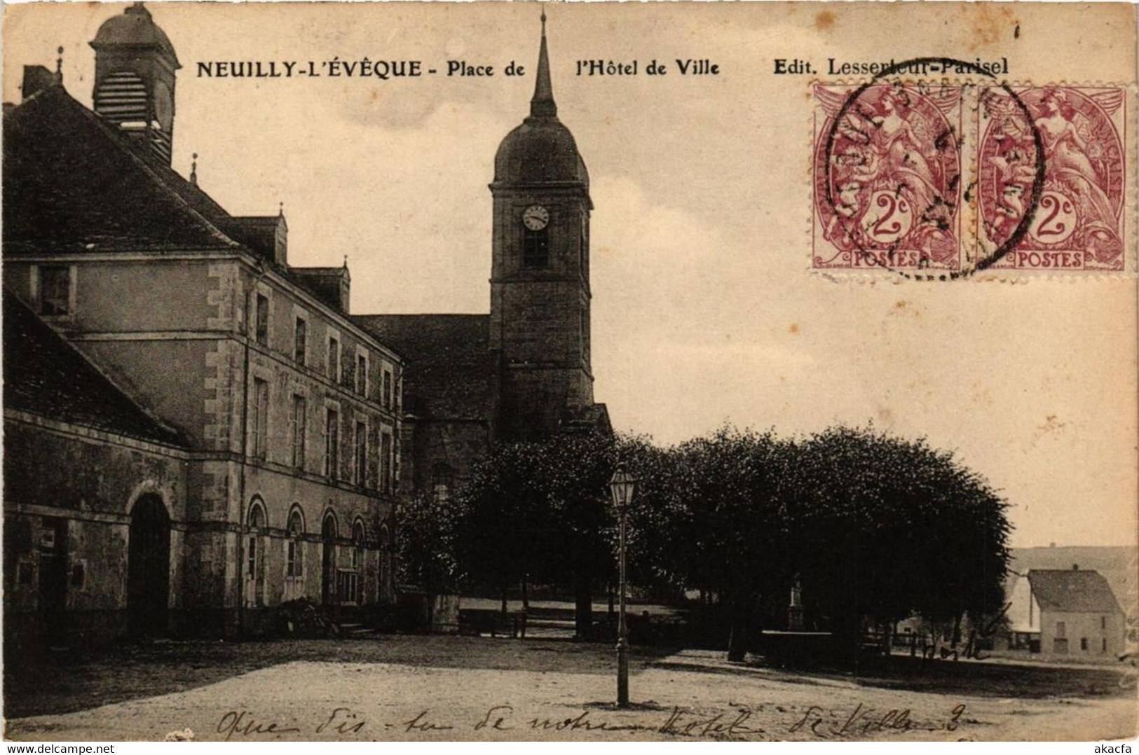 CPA NEUILLY-l'EVEQUE Place De L'Hotel-de-VILLE (616669) - Neuilly L'Eveque