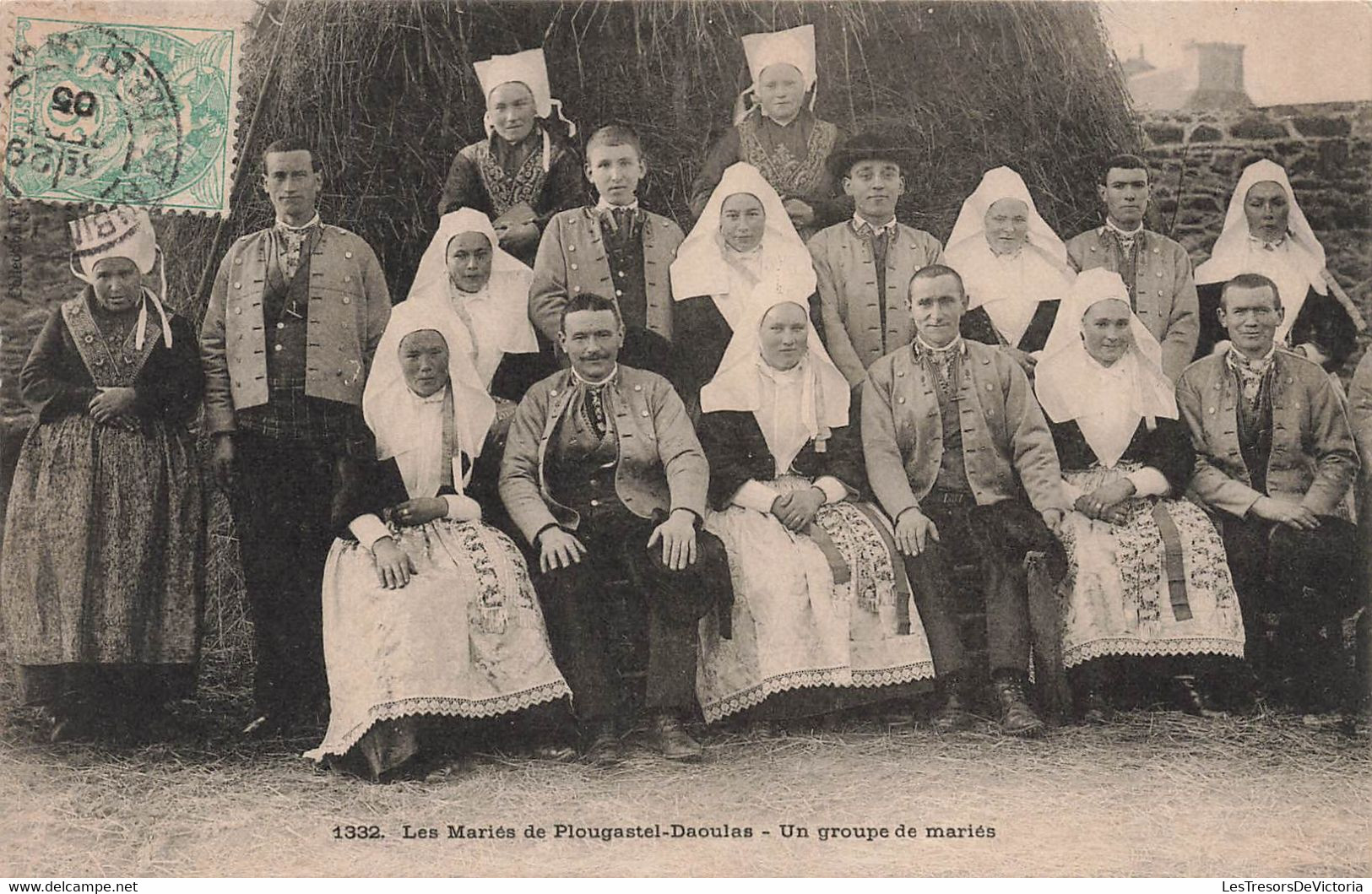 CPA NOCES - Les Mariés De Plougastel Daoulas - Un Groupe De Mariés - Carte Voyagée En 1905 - Huwelijken