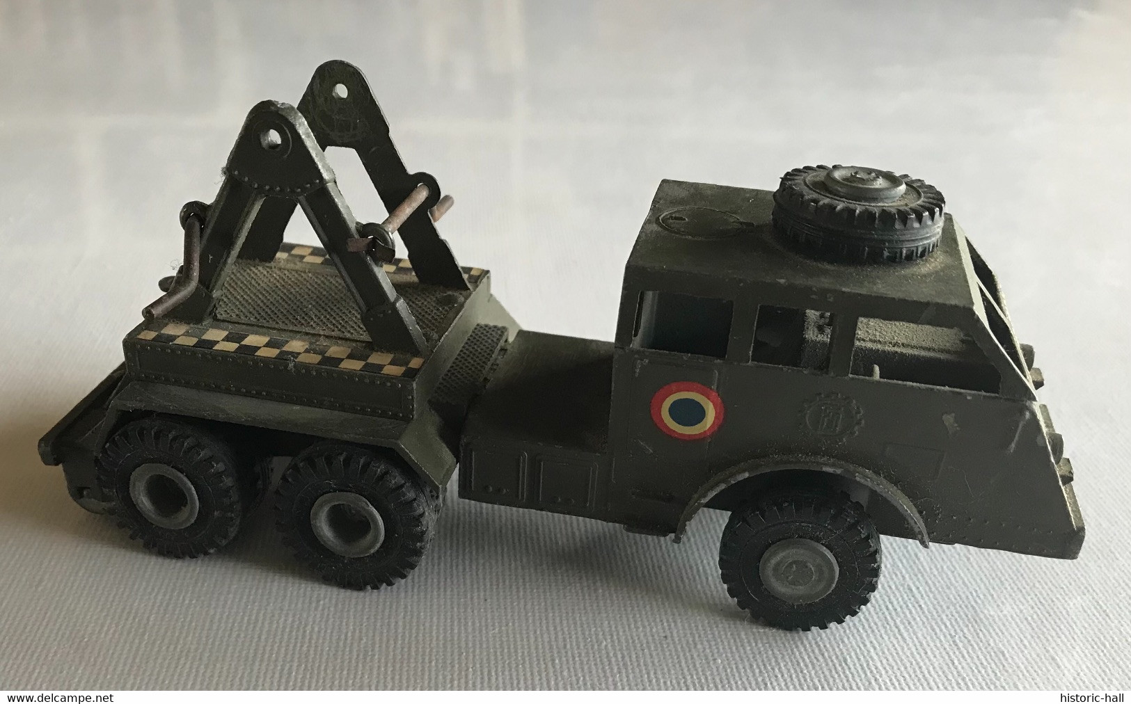 FJ - 201 BA - Camion Blindé Pacific Grue - 1:55 - Militari