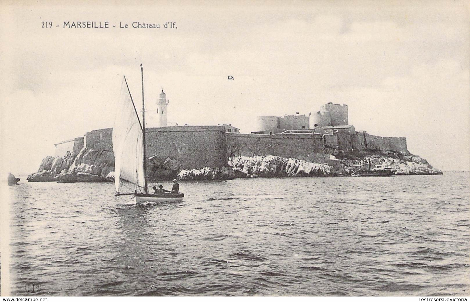 CPA France - Marseille - Le Chateau D'If - Rocher - Île - Bateau - Voilier - Animée - Phare - Mer - Castellane, Prado, Menpenti, Rouet