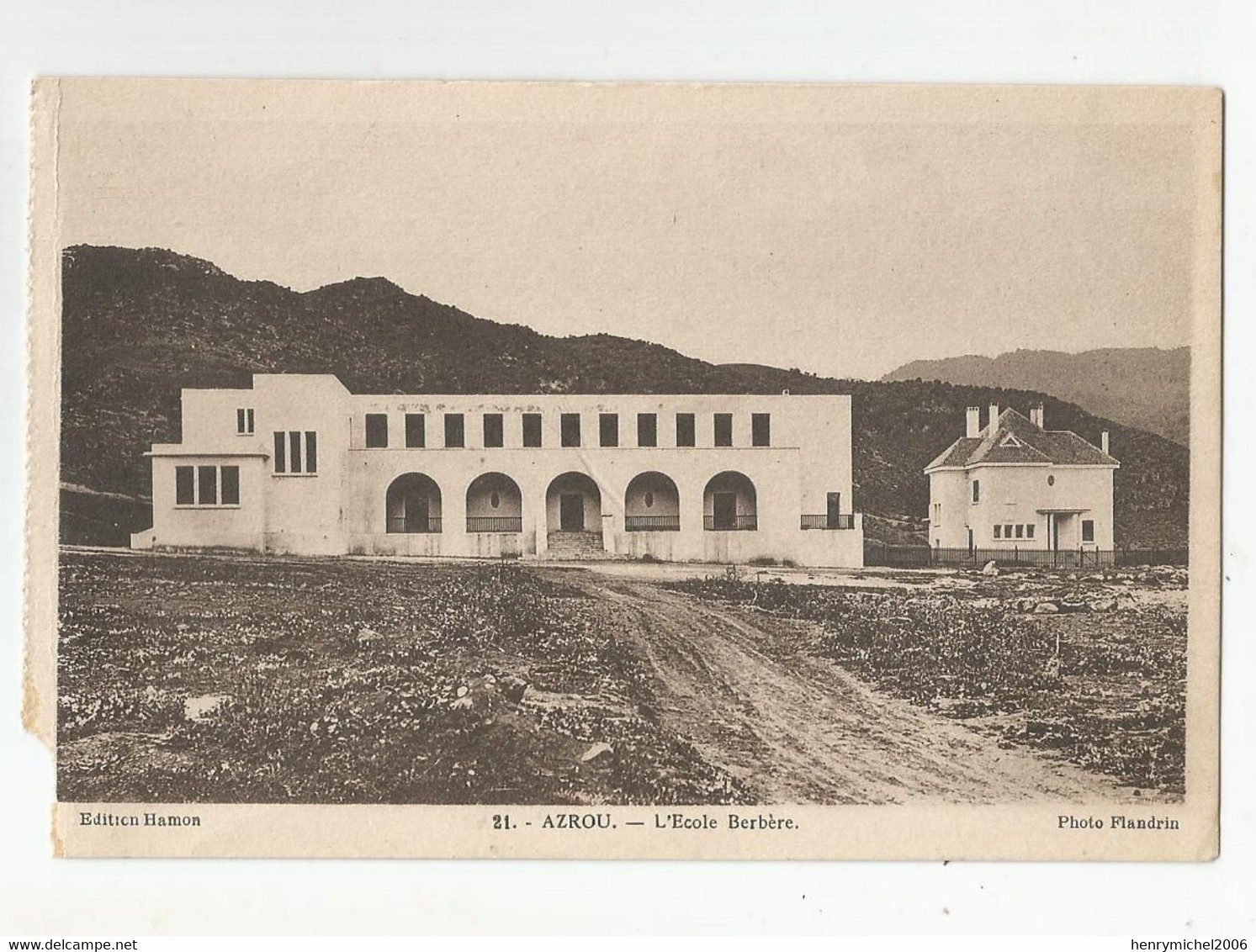 Maroc Azrou L'école Berbère Ed Hamoun  Photo Flandrin De Casablanca - Autres & Non Classés