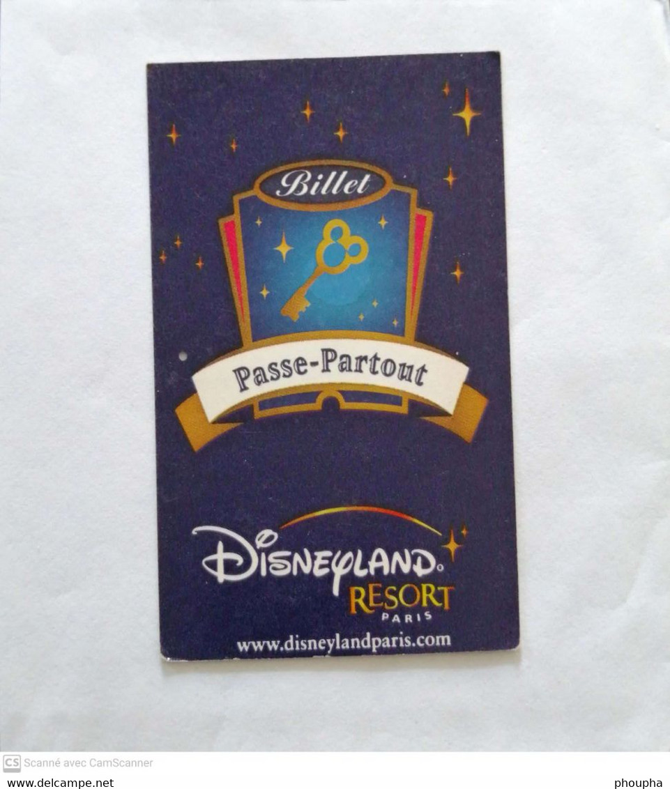 Pass Disney Paris Ancien - Passaporti  Disney