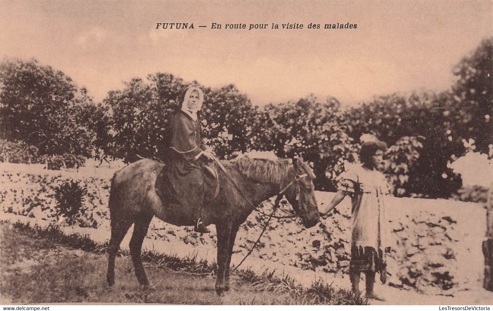 CPA FUTUNA - En Route Pour La Visite Des Malades - Soeurs Missionnaires De La Société De Marie - Religieuse à Cheval - Wallis Und Futuna