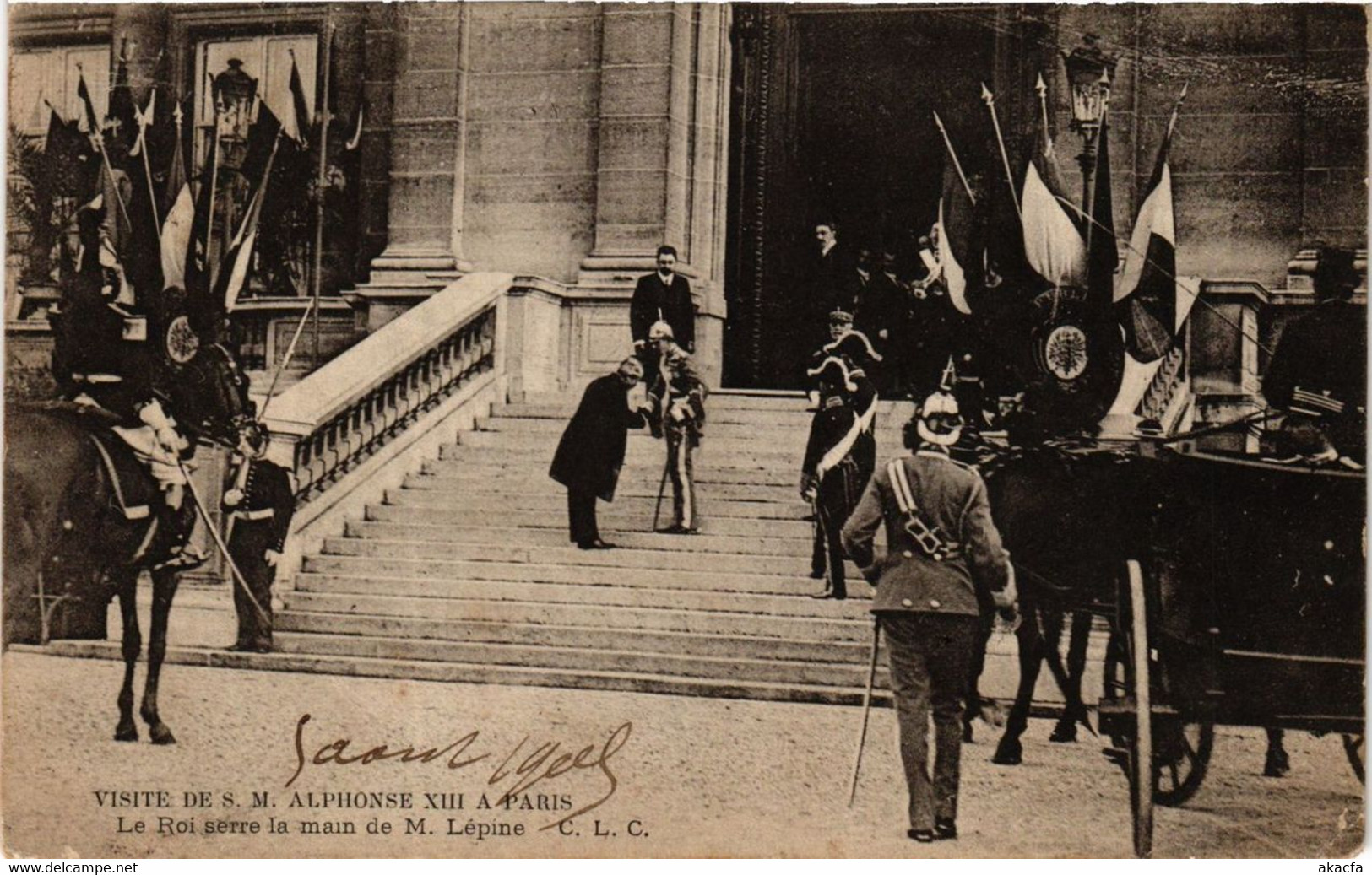 CPA PARIS Visite De Alphonse XIII Le Rois Serre Le Main De M. Lépine (305432) - Réceptions