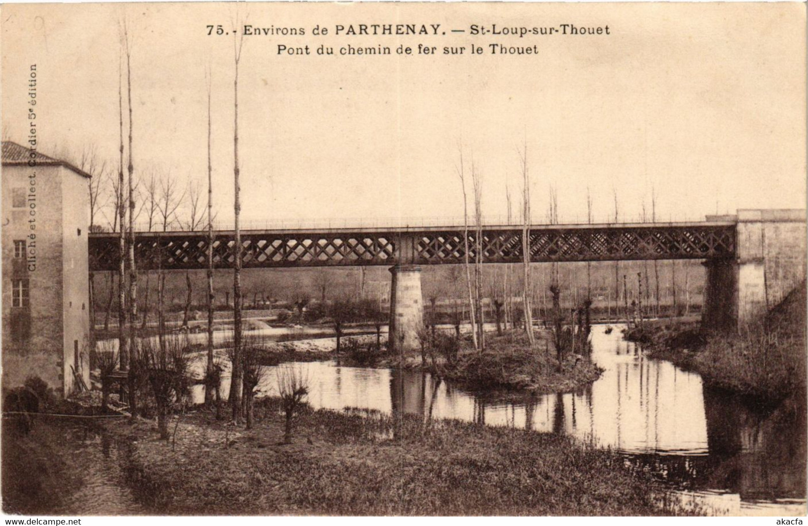 CPA Env. De PARTHENAY - St-LOUP-sur-Thouet - Pont Du Chemin De Fer (297446) - Saint Loup Lamaire