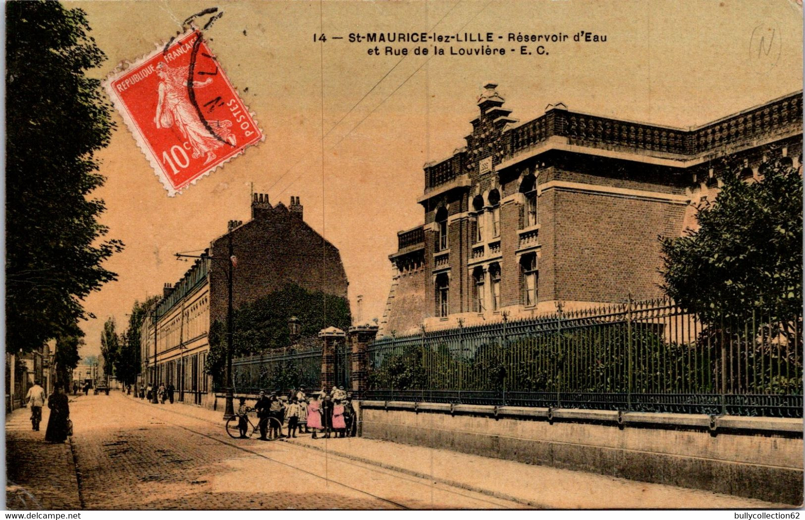 CPA - SELECTION - LILLE FIVES -     Réservoir D'eau Et Rue De La Louvière - Lille