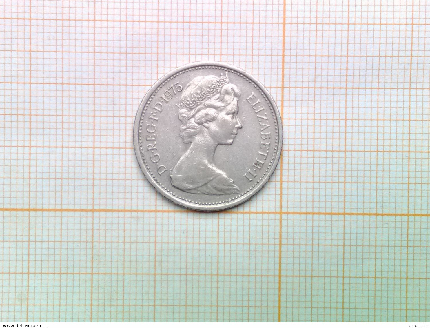 Royaume-Uni / Grande-Bretagne 5 New Pence Elisabeth II 1975 - 5 Pence & 5 New Pence
