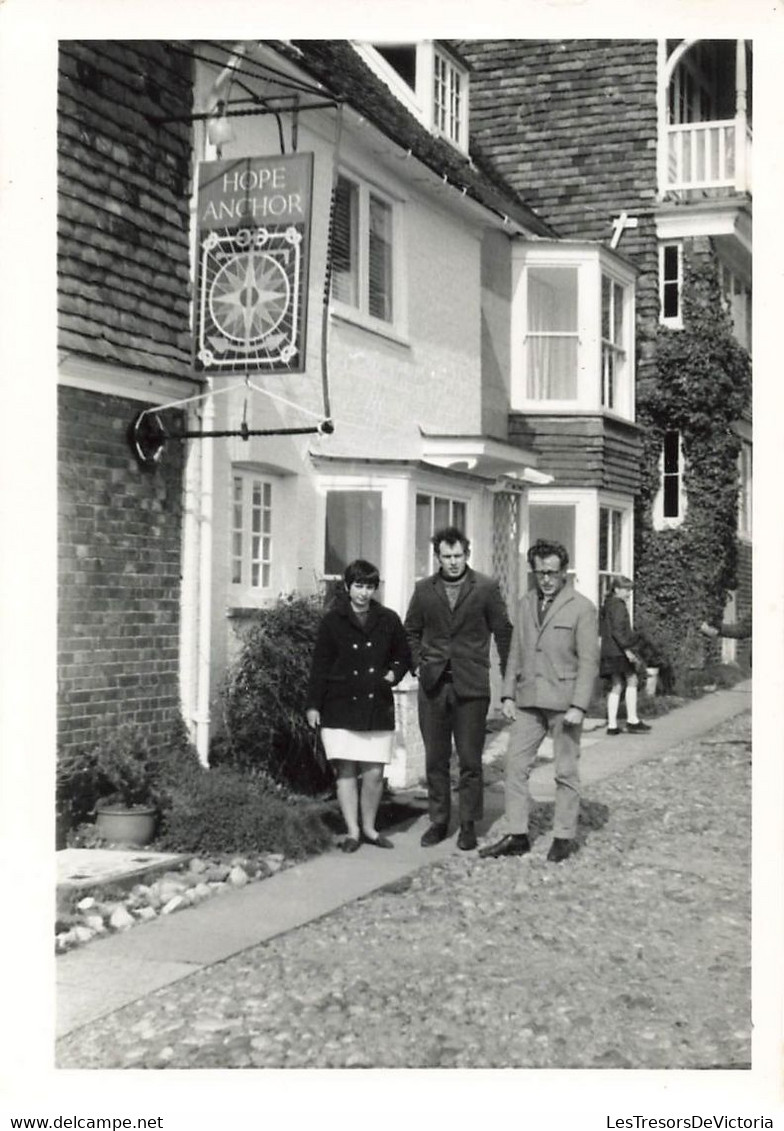 Photographie Qui Semble Etre Celle De L'hotel Hope Anchor - Rye Royaume Uni ? - 9x12.5cm - Orte