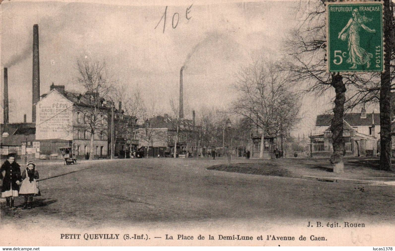 76 / LE PETIT QUEVILLY...LA PLACE DE LA DEMI-LUNE ET L'AVENUE DE CAEN./ TRES JOLIE CARTE - Le Petit-Quevilly