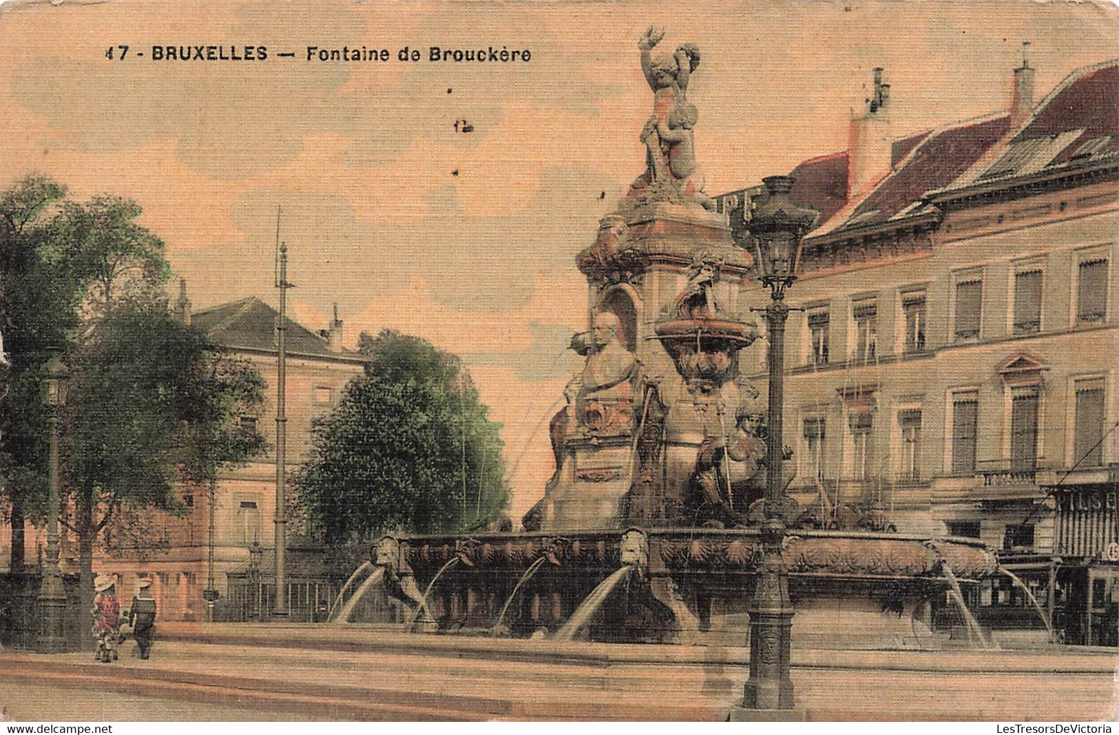 CPA Belgique - Bruxelles - Fontaine De Brouckère - Animé Et Colorisé - Circulé En 1912 - Plazas