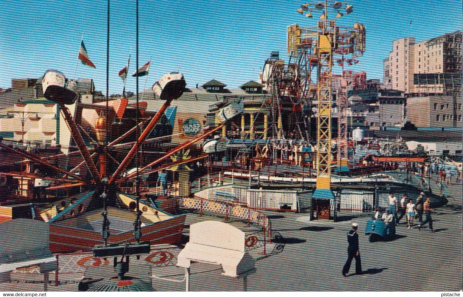 3012 – Long Beach California – Nu-Pike Amusement Park Animation – VG Condition – 2 Scans - Long Beach