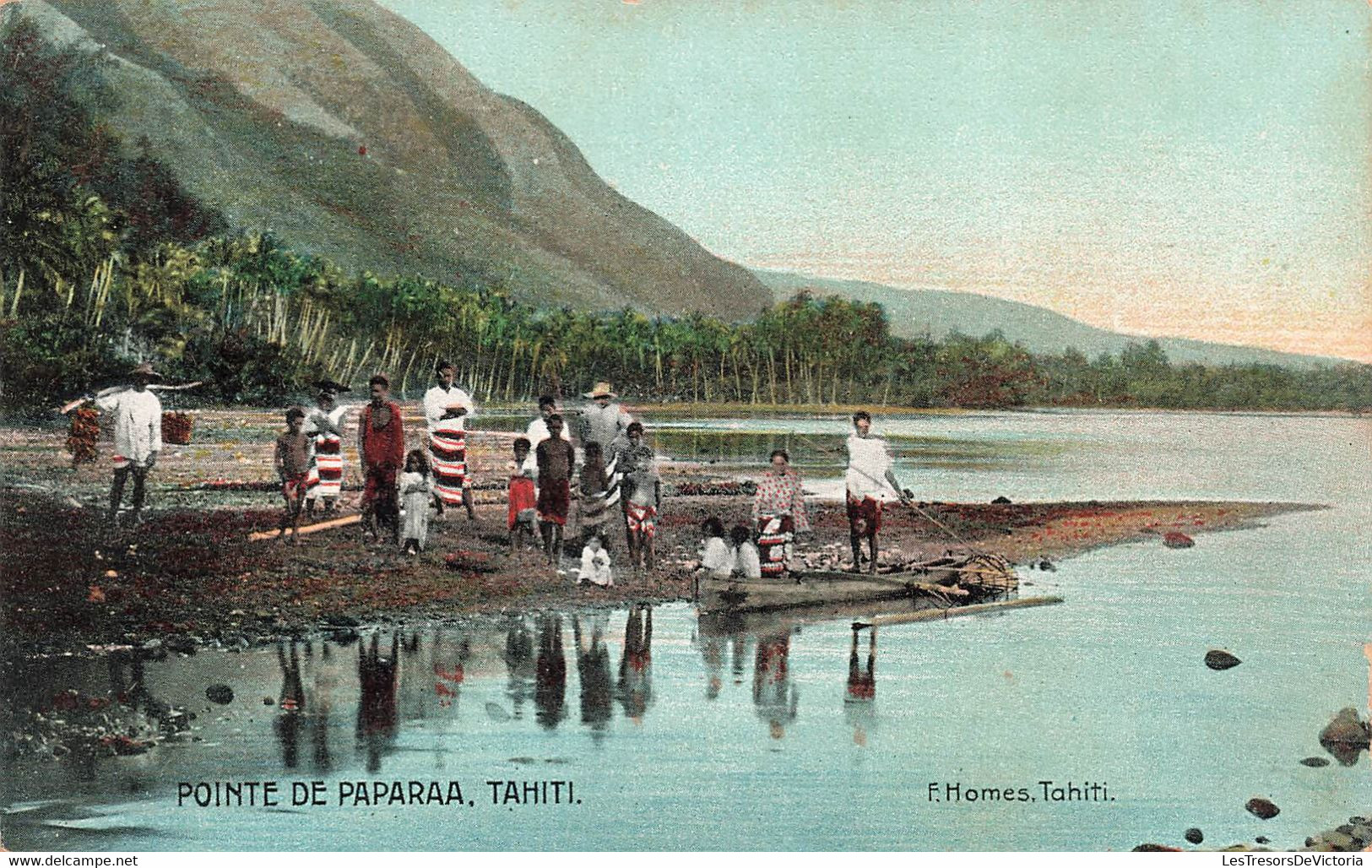 CPA TAHITI - Pointe De Paparaa - F Homes - Tres Animé Et Colorisé - Tahiti