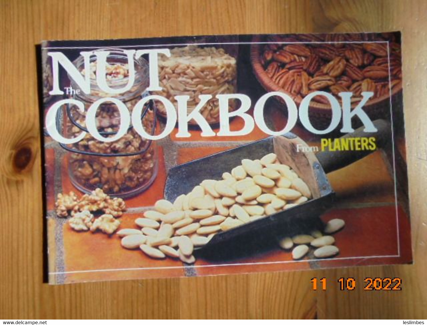 Nut Cookbook From Planters {1980} - Américaine