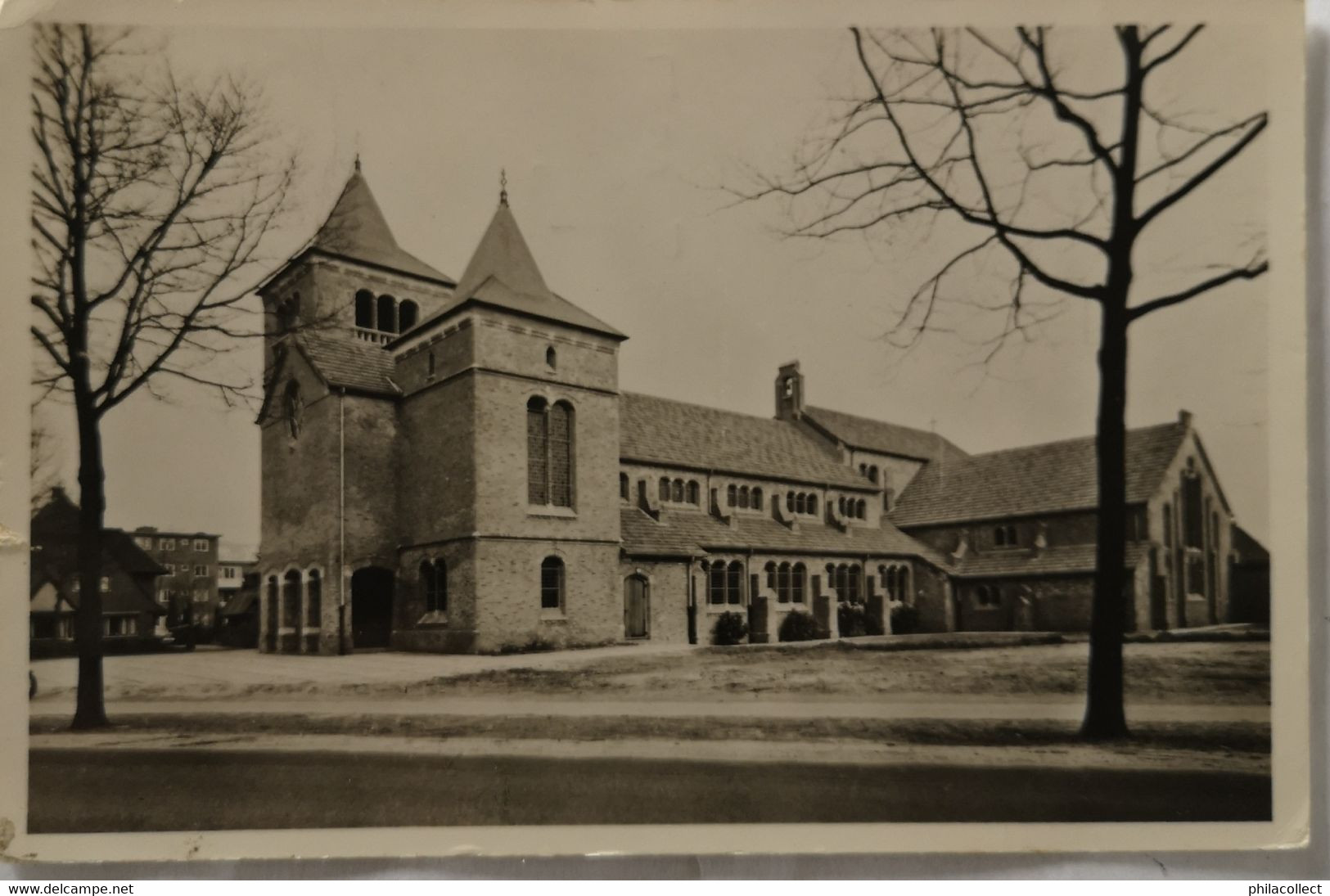 Apeldoorn // St. Victorkerk - Jschtlaan 1956 - Apeldoorn