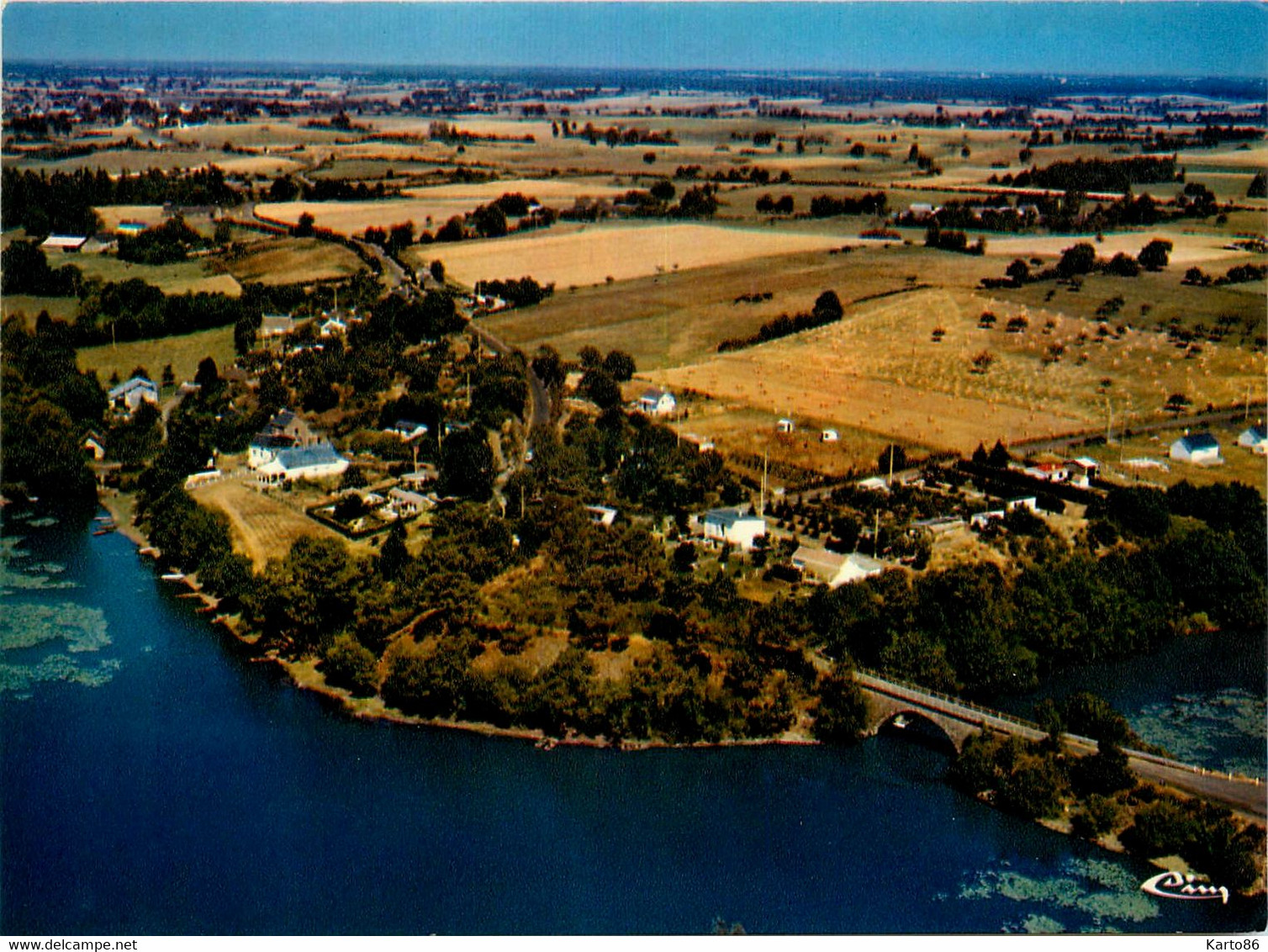 Moisdon La Rivière * Vue Aérienne Sur L'étang De La Forge - Moisdon La Riviere