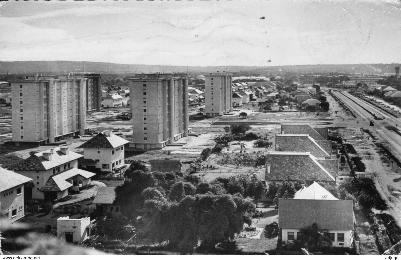 CPSM - Léopoldville _ Kinshasa_ Buidings Résidentiels Des Agents Du Gouvt à KALINA_ Vue Aérienne 1956 - 2 Scan - Kinshasa - Léopoldville