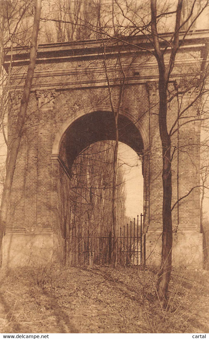 Château De GAESBEEK Lez-Bruxelles - Arc De Triomphe Construit Vers 1803, Par Paul Arconati - Lennik