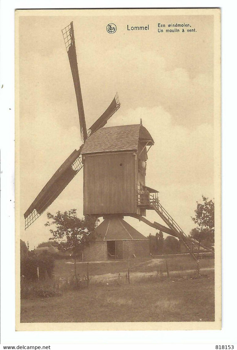 Lommel    Een Windmolen  Un Moulin à Vent - Lommel