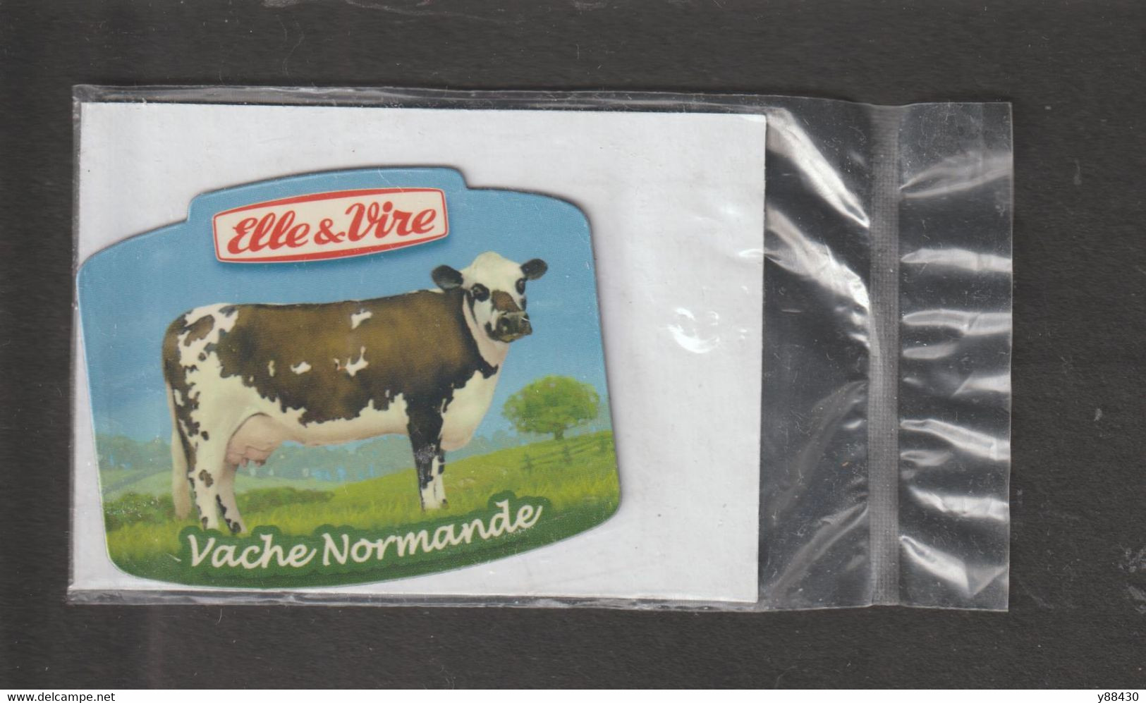 MAGNET - ELLE & VIRE - Vache Normande - Les Produits Laitiers - Voir Les 2 Scan - Reklame