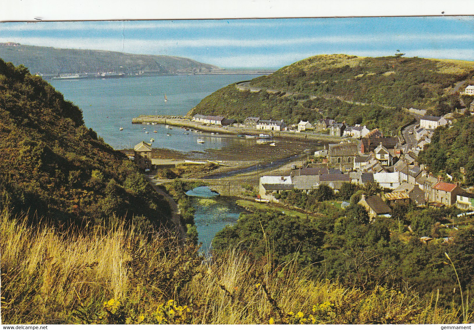 LOWER FISHGUARD - THE HARBOUR - Pembrokeshire