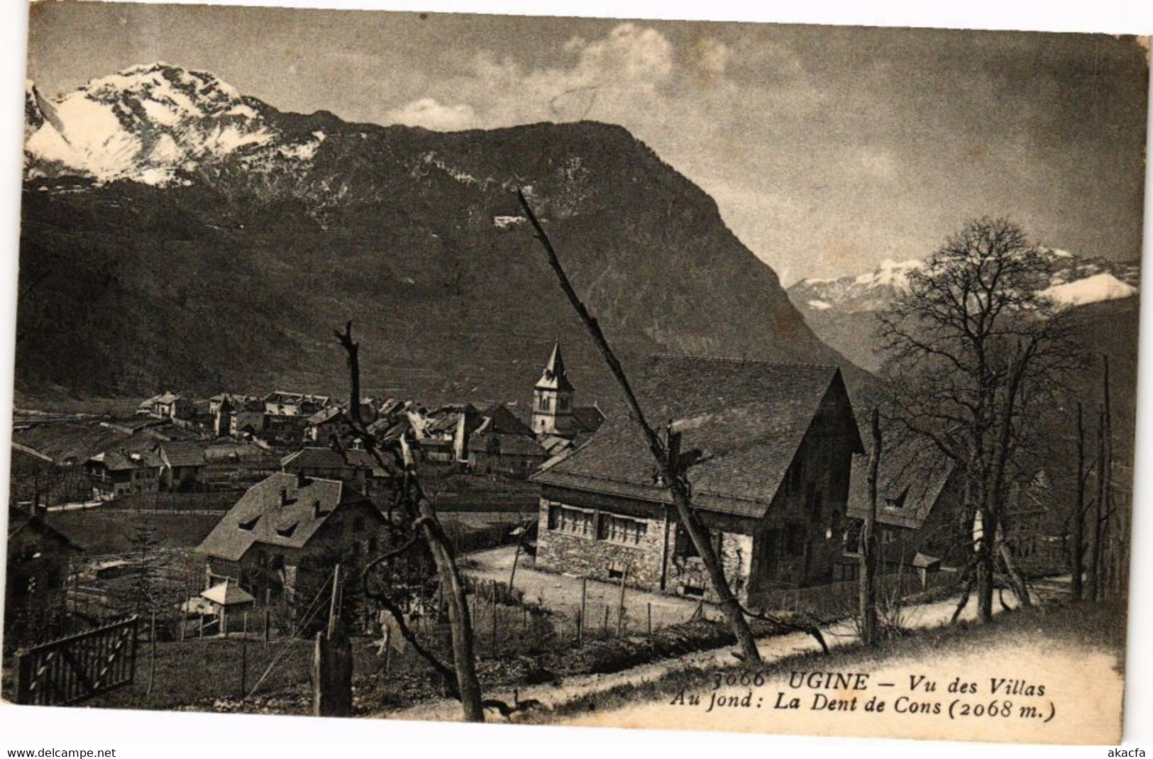 CPA Ugine - Vu Des Villas Au Jond La Dent De Cons (2068 M) (252120) - Val Cenis