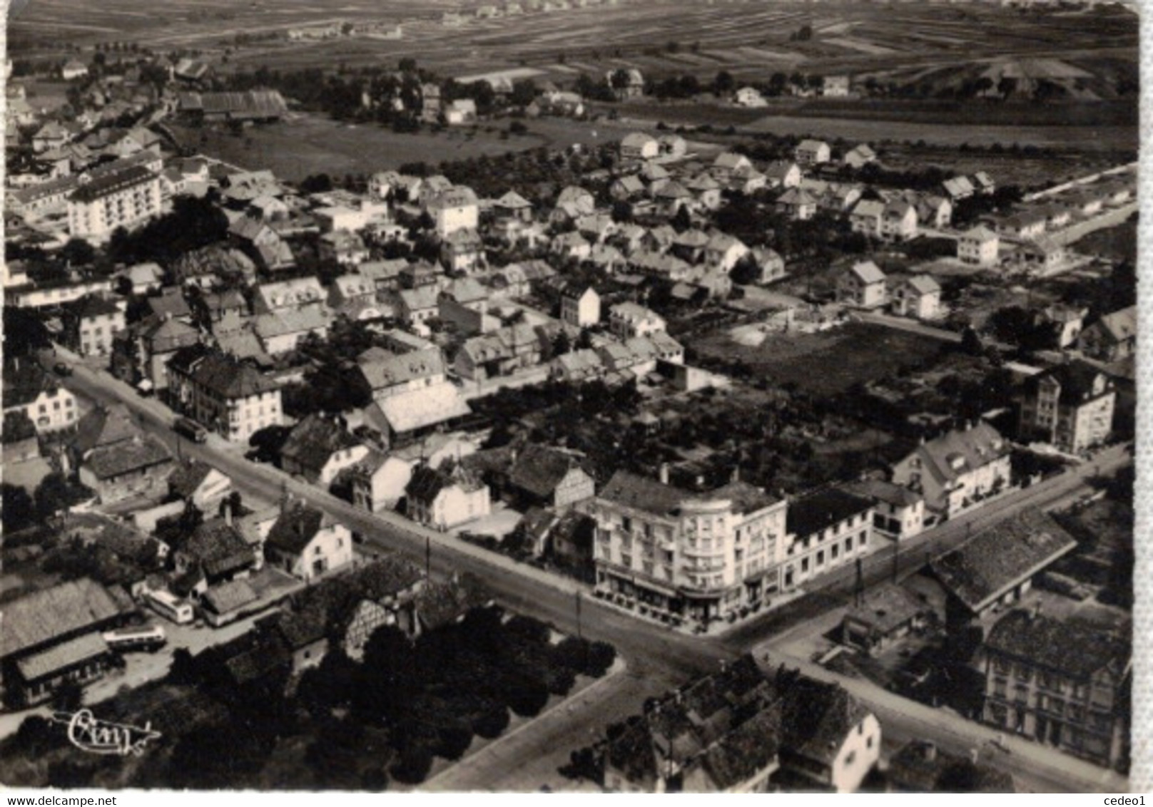 SAINT LOUIS  QUARTIER DE LA GARE  VUE AERIENNE - Saint Louis