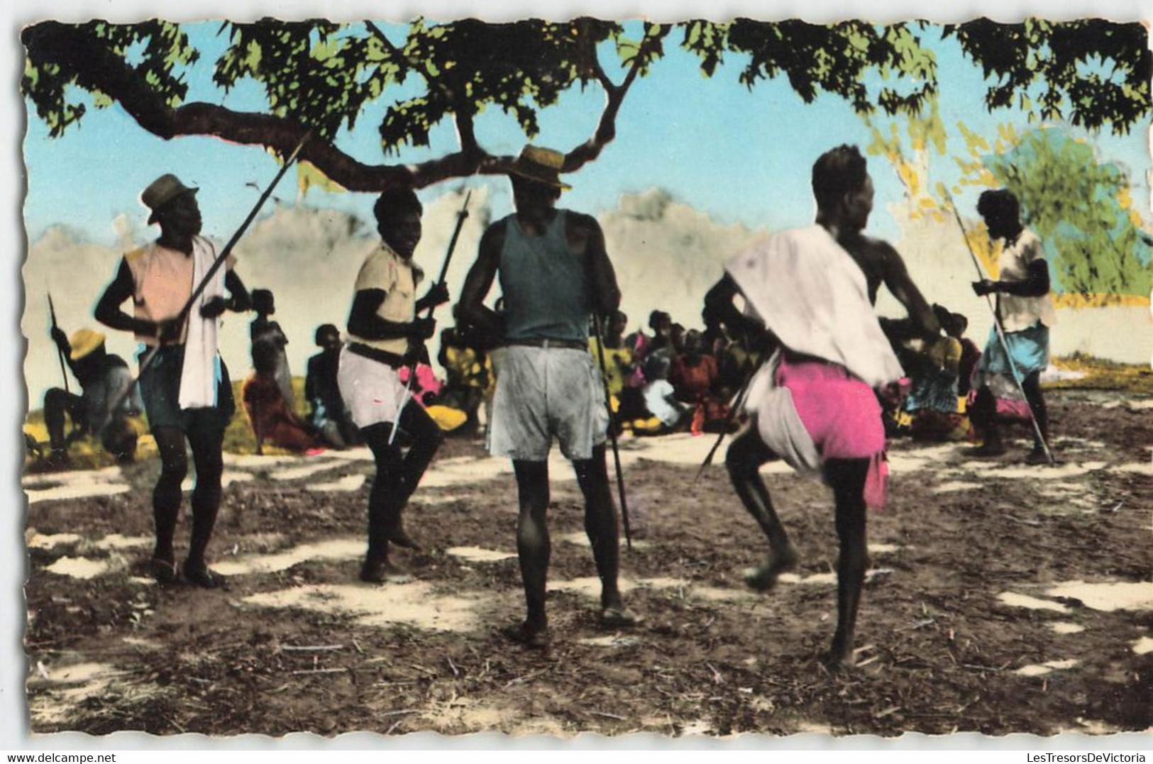 CP MADAGASCAR - MAJUNGA - Danses Avec Sagaies à Une Fete Anfandroy - Madagascar
