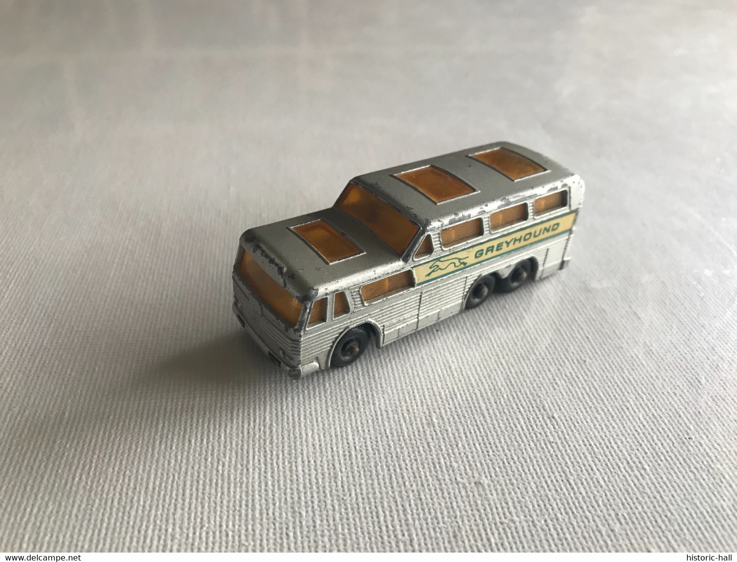 LESNEY - 66 - Coach Greyhound Bus  - 1:72 - Massstab 1:72