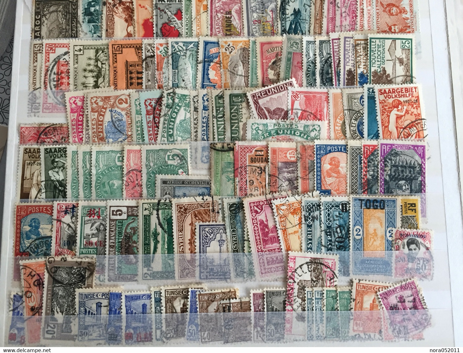Colonie Française en album Neuf*/ oblitéré voir photos de très bon timbres Remise en vente suite a une enchère avortée