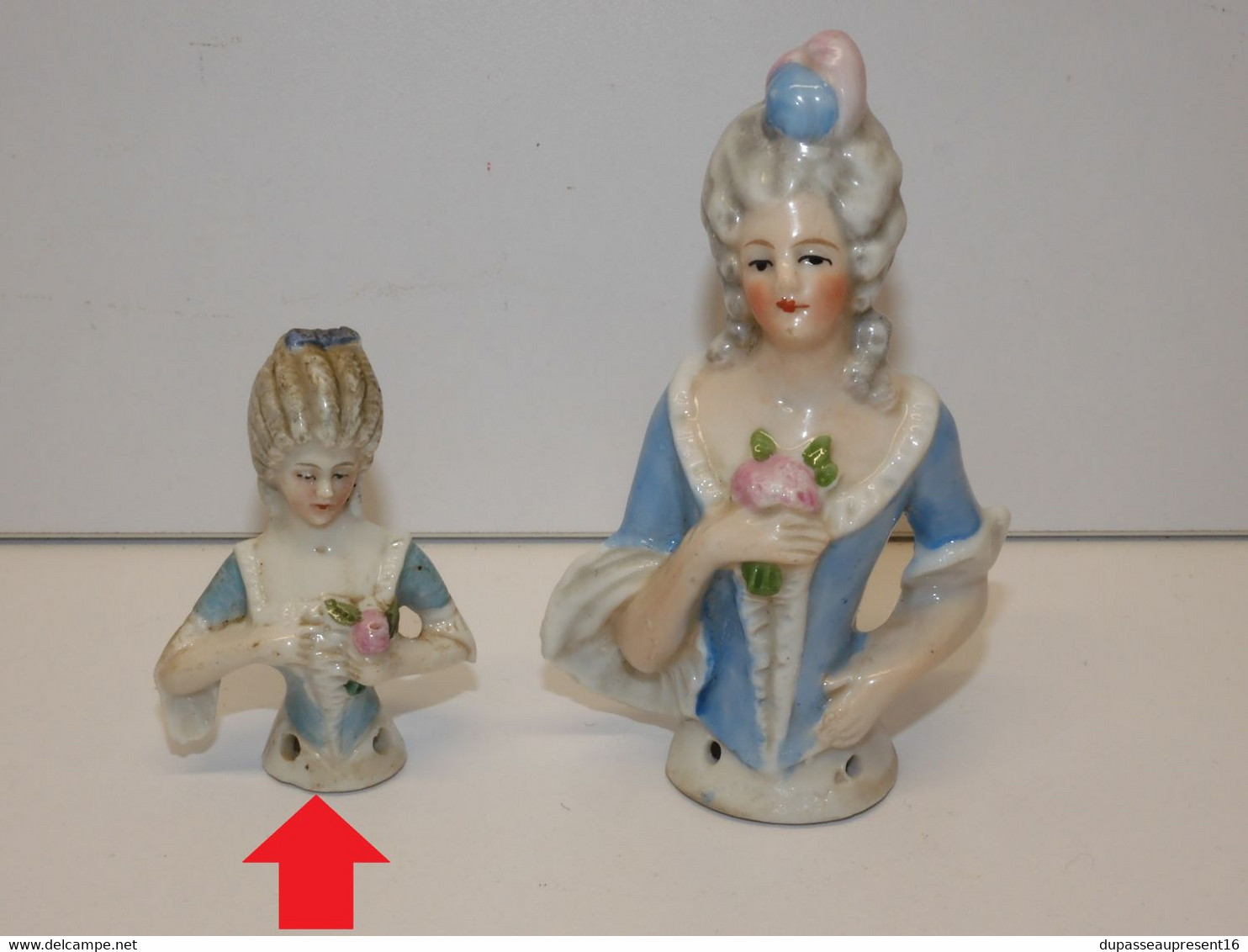 *TRES PETITE DEMI FIGURINE PORCELAINE GERMANY N° 4122 MINIATURE HT 4,89 Cm  E - Andere & Zonder Classificatie