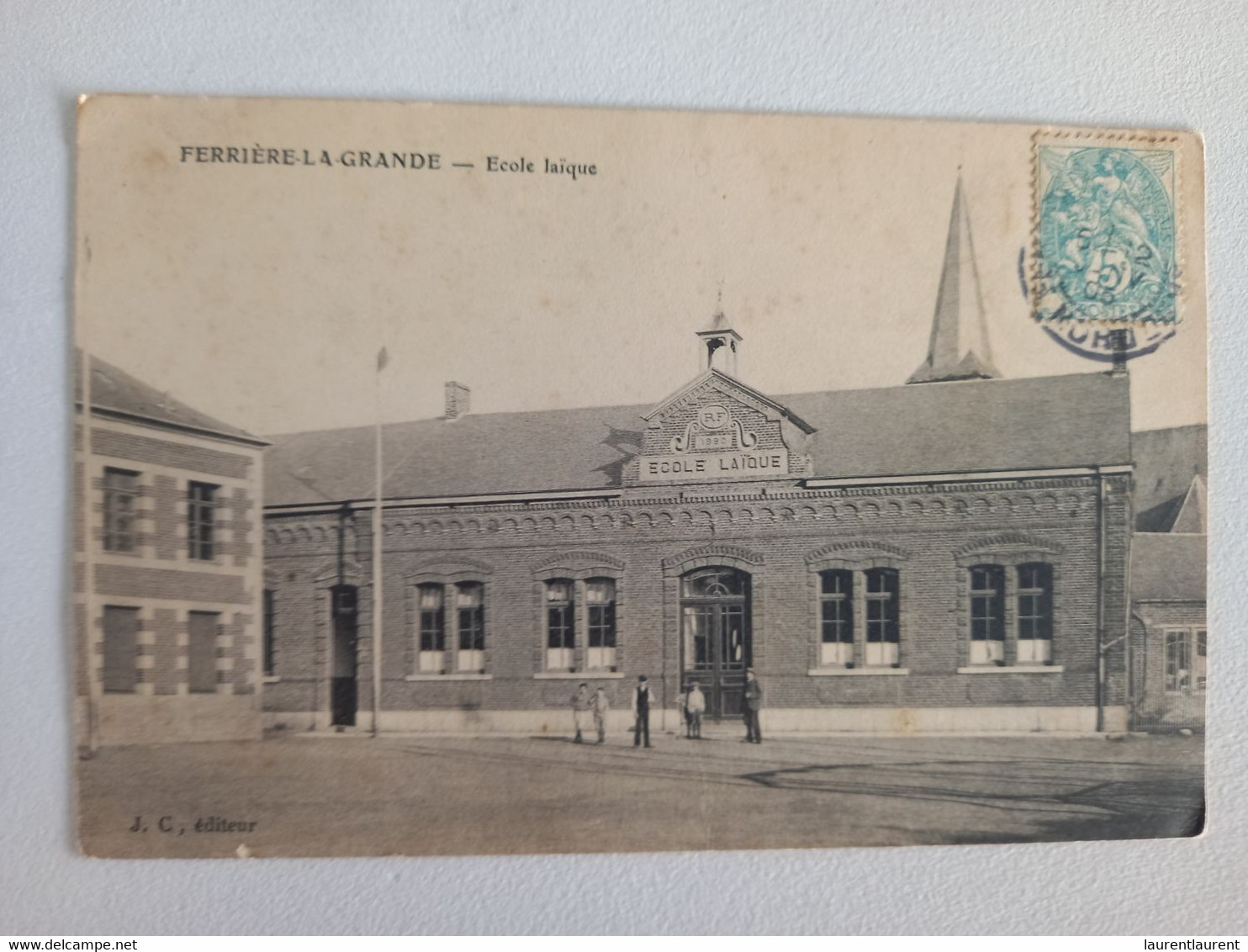 FERRIERE-LA-GRANDE - Ecole Laique - Louvroil