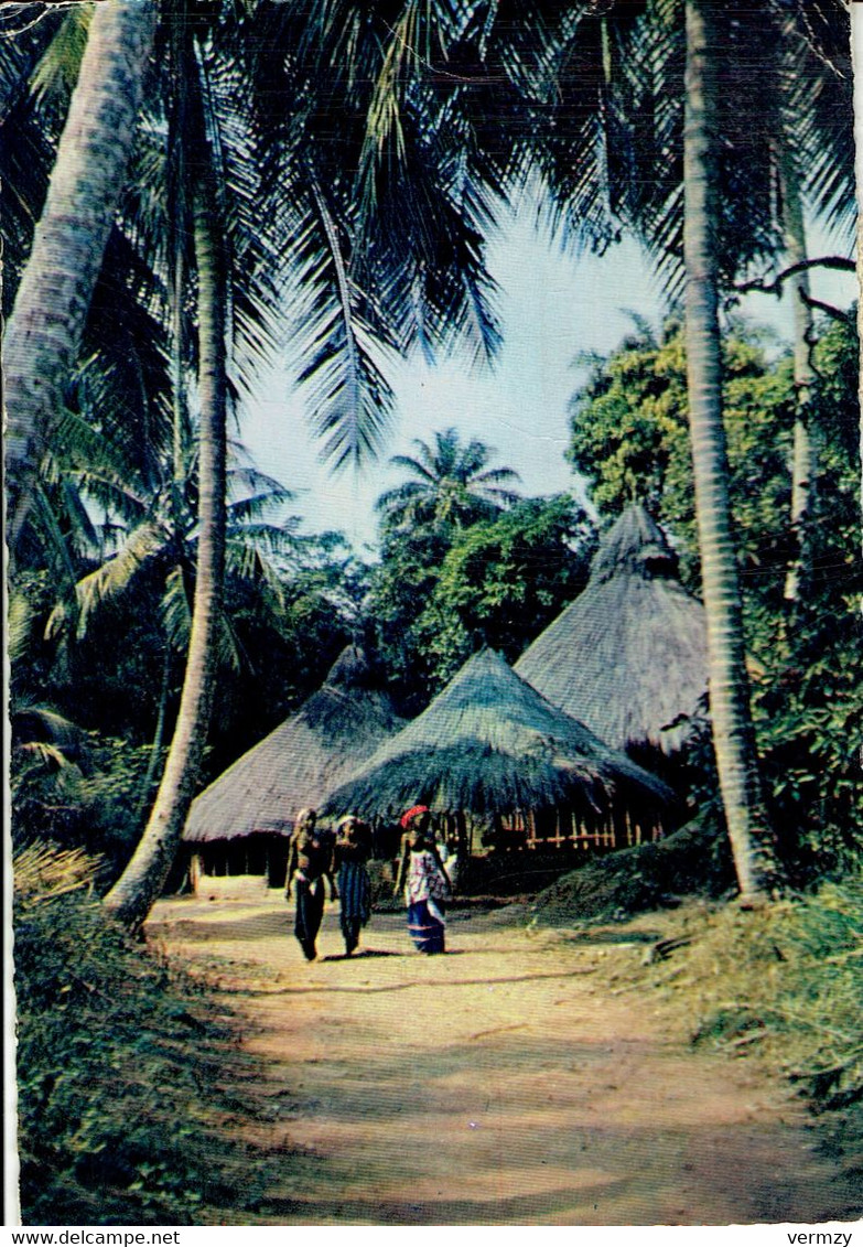 Village Sous Les Palmes - Affr Philatélique - Côte-d'Ivoire