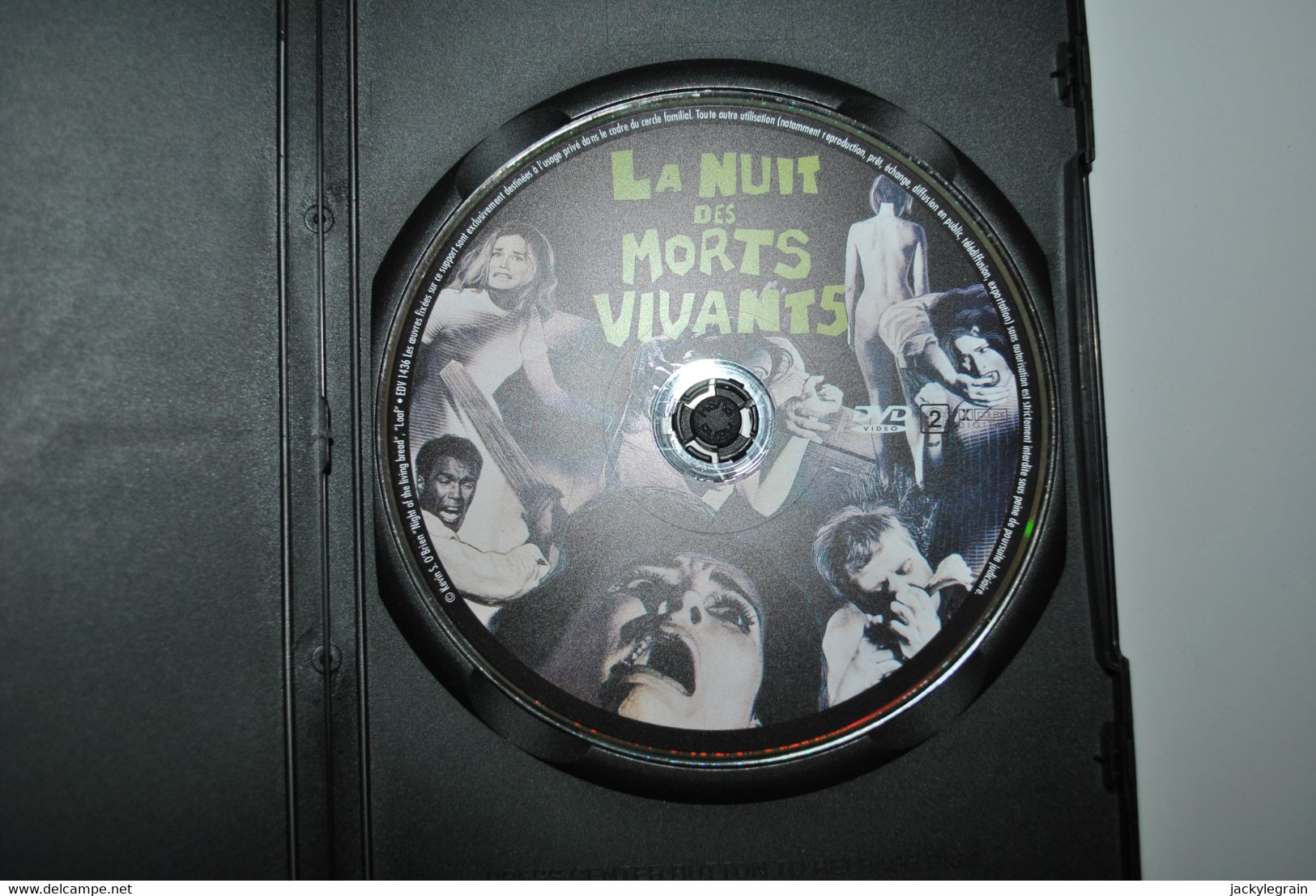 DVD "Nuit Morts Vivants/Romero" Langues Anglais/français Bon état Vente En Belgique Uniquement Envoi Bpost 3 € - Horreur