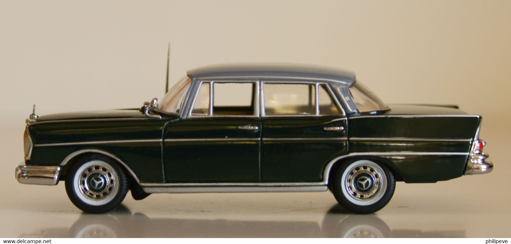 MERCEDES-BENZ 300 SE 1961 - VITESSE 1:43 - Vitesse