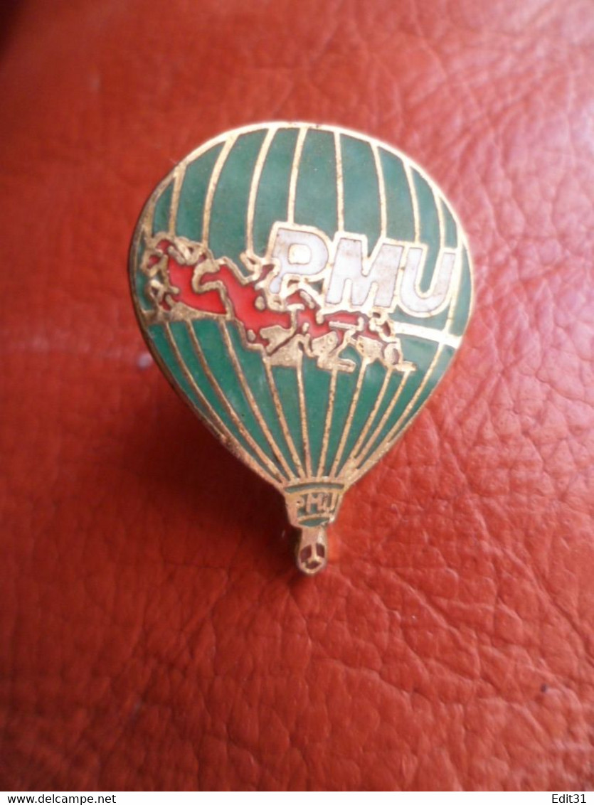 Pins  émail EGF - Ballon Montgolfière - PMU - Paris Turf - Cheval - Signé Double Six - Montgolfières