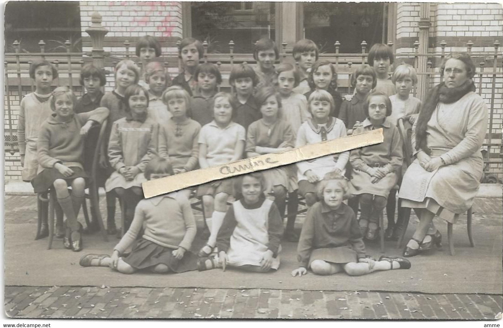 Schaarbeek   *  (Carte-photo)   Souvenir De L'année Scolaire 1929-1930 (Photo Bosch, Bruxelles) Classe - Schaerbeek - Schaarbeek