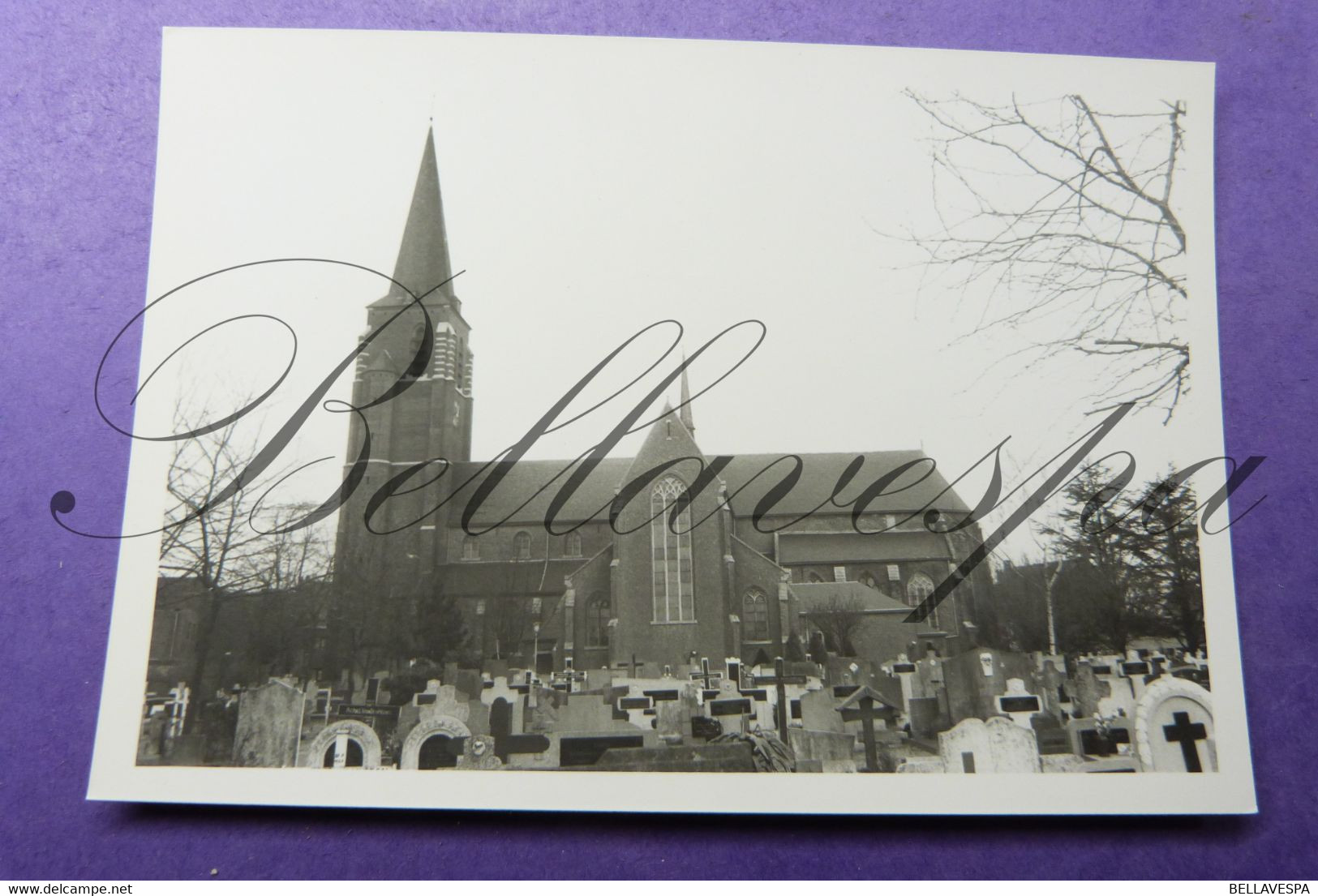 Wuustwezel   - Kerk  OLV Ter Hemelen. 20-04-1985 - Wuustwezel