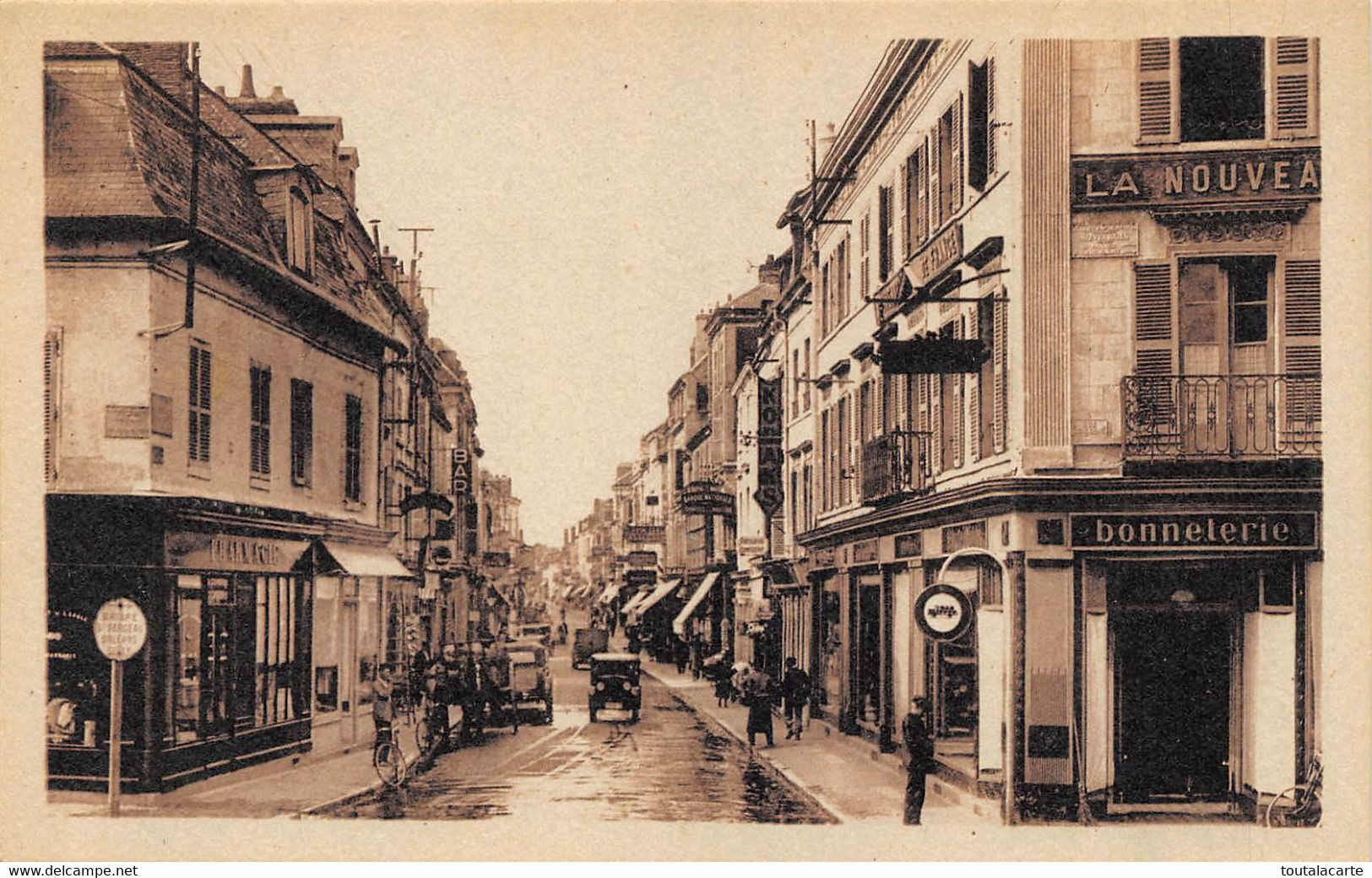 CPA 45 MONTARGIS RUE DOREE - Montargis