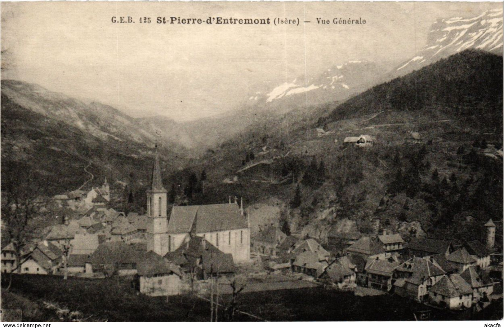 CPA St-PIERRE-d'ENTREMONT - Vue Générale (247366) - Saint-Pierre-d'Entremont