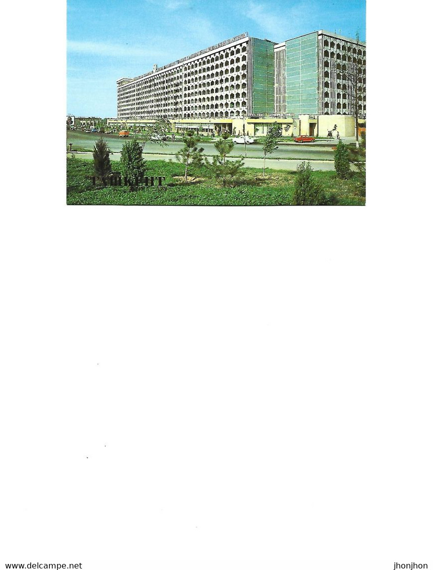 Postcard Unused 1983 -  Tashkentk  - Dweling Houses In Friendship Of The Peoples Square - Ouzbékistan