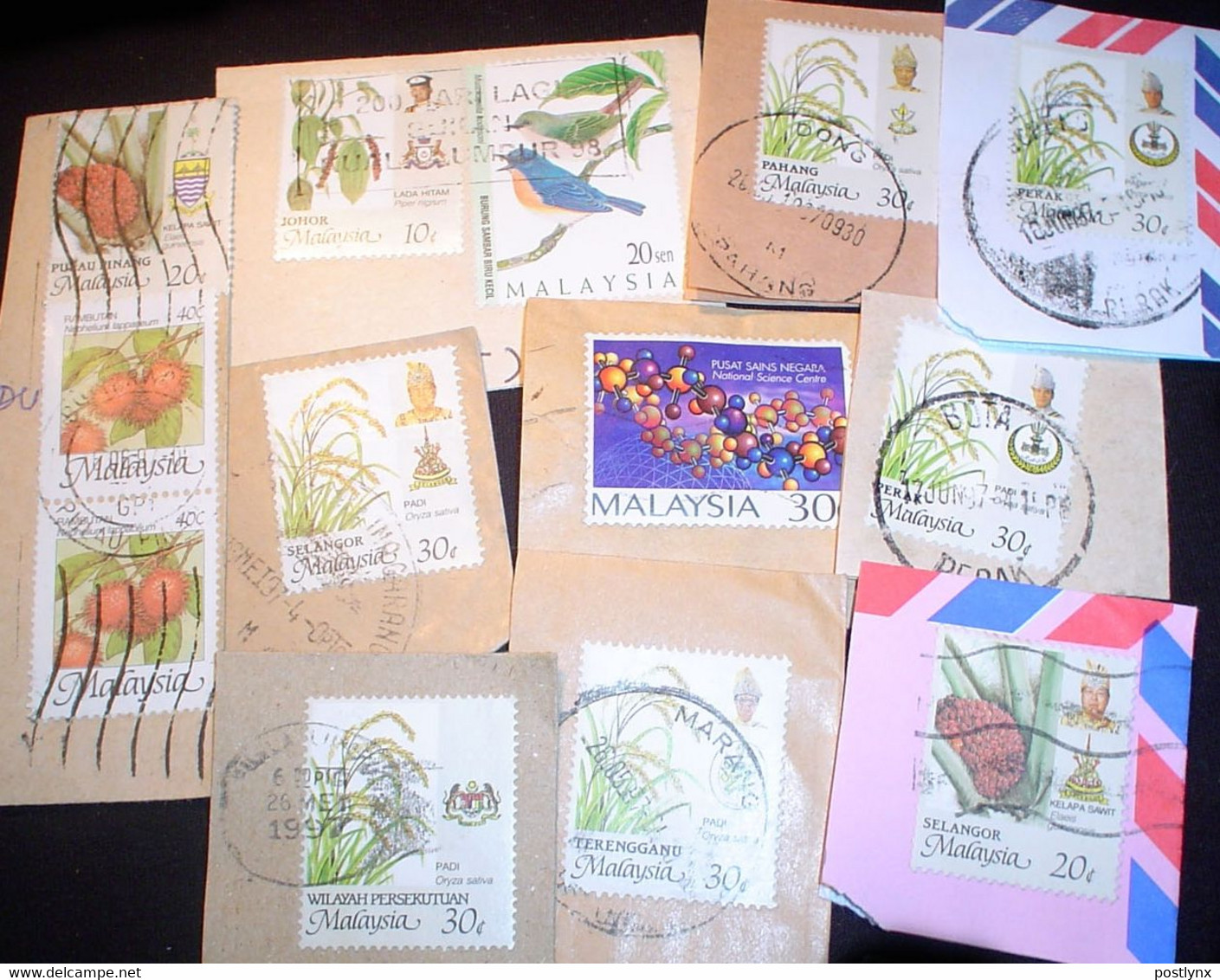 Malaysia KILOWARE StampBag 2.5 KG (5LB-8oz) Stamp Mixture [Vrac Timbres, Massenware Briefmarken, Mezclas Sellos] - Lots & Kiloware (mixtures) - Min. 1000 Stamps
