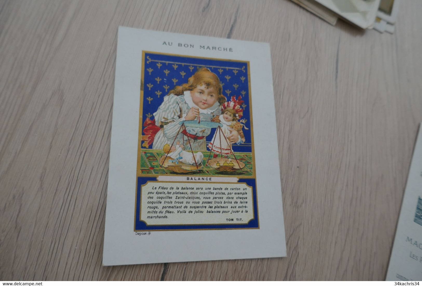 Grand Chromo Ancien Au Bon Marché Tom Tit Litho Enfant Jouets Poupée Balance - Au Bon Marché