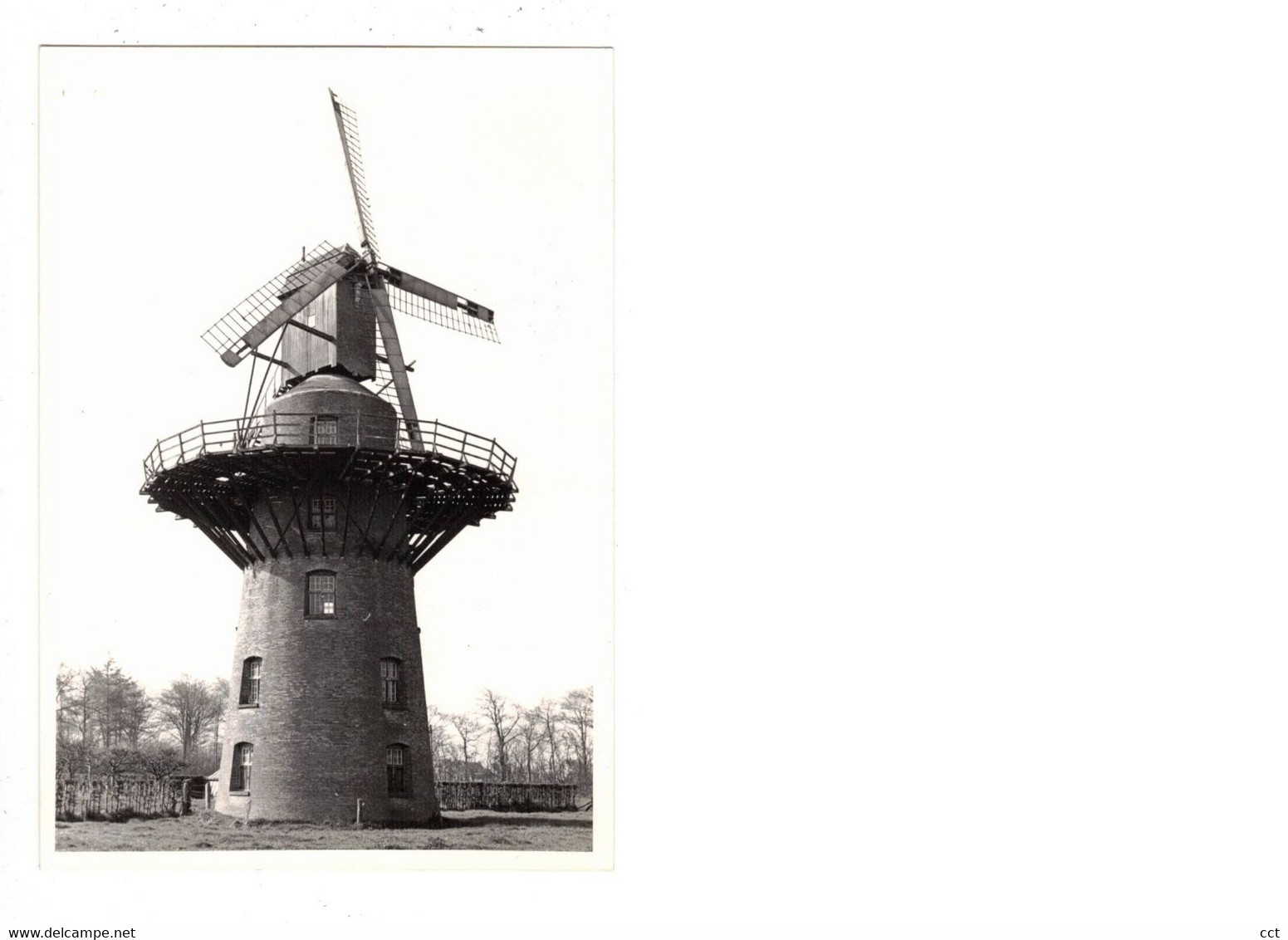 Gistel    FOTO  Van De Molen  De Merlaan       1980   MOLEN  MOULIN à EAU - Gistel