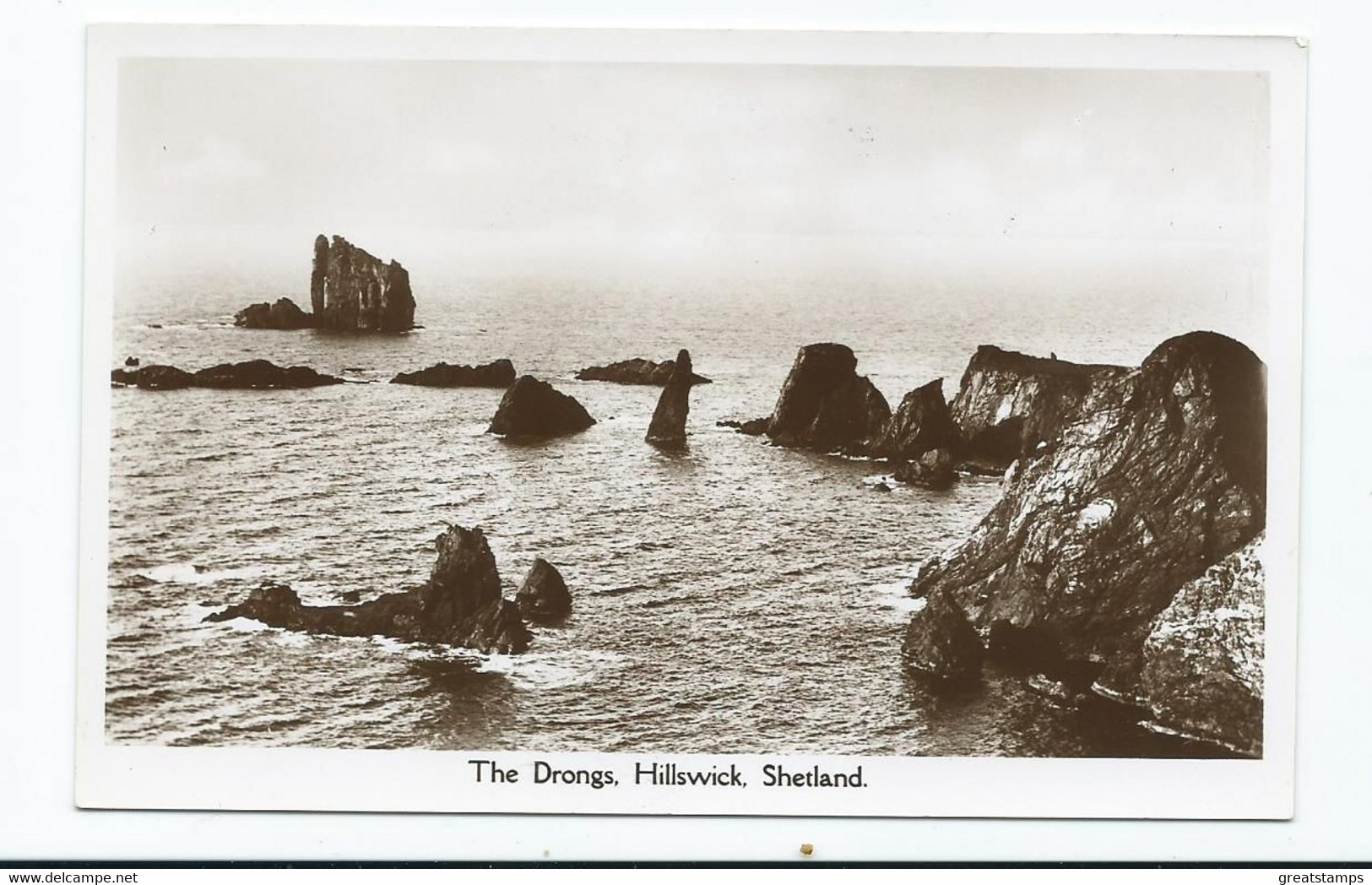 Scotland Postcard Shetland The Drongs  Rp Unused - Shetland