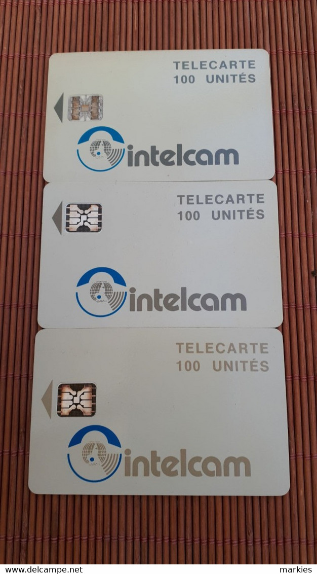 3 Phonecard Cameroen 3 Difefrnt Chips Used Rare - Kameroen