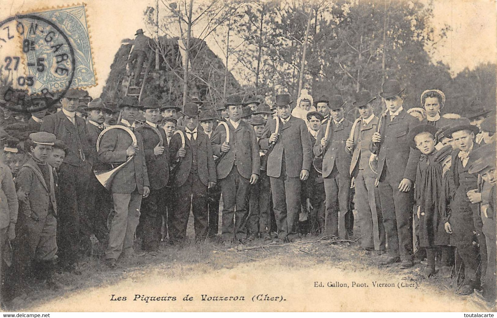 CPA 18 LES PIQUEURS DE VOUZERON  Chasse  1905 - Chasse