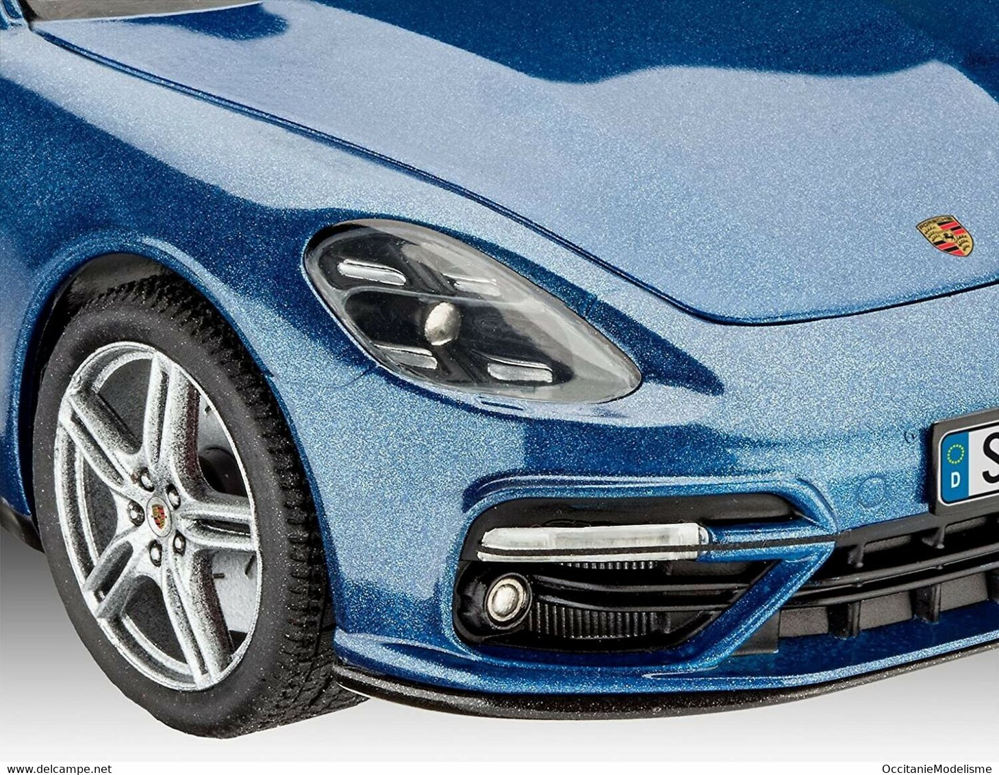 Revell - PORSCHE PANAMERA TURBO Maquette Kit Plastique Réf. 07034 Neuf NBO 1/24 - Voitures