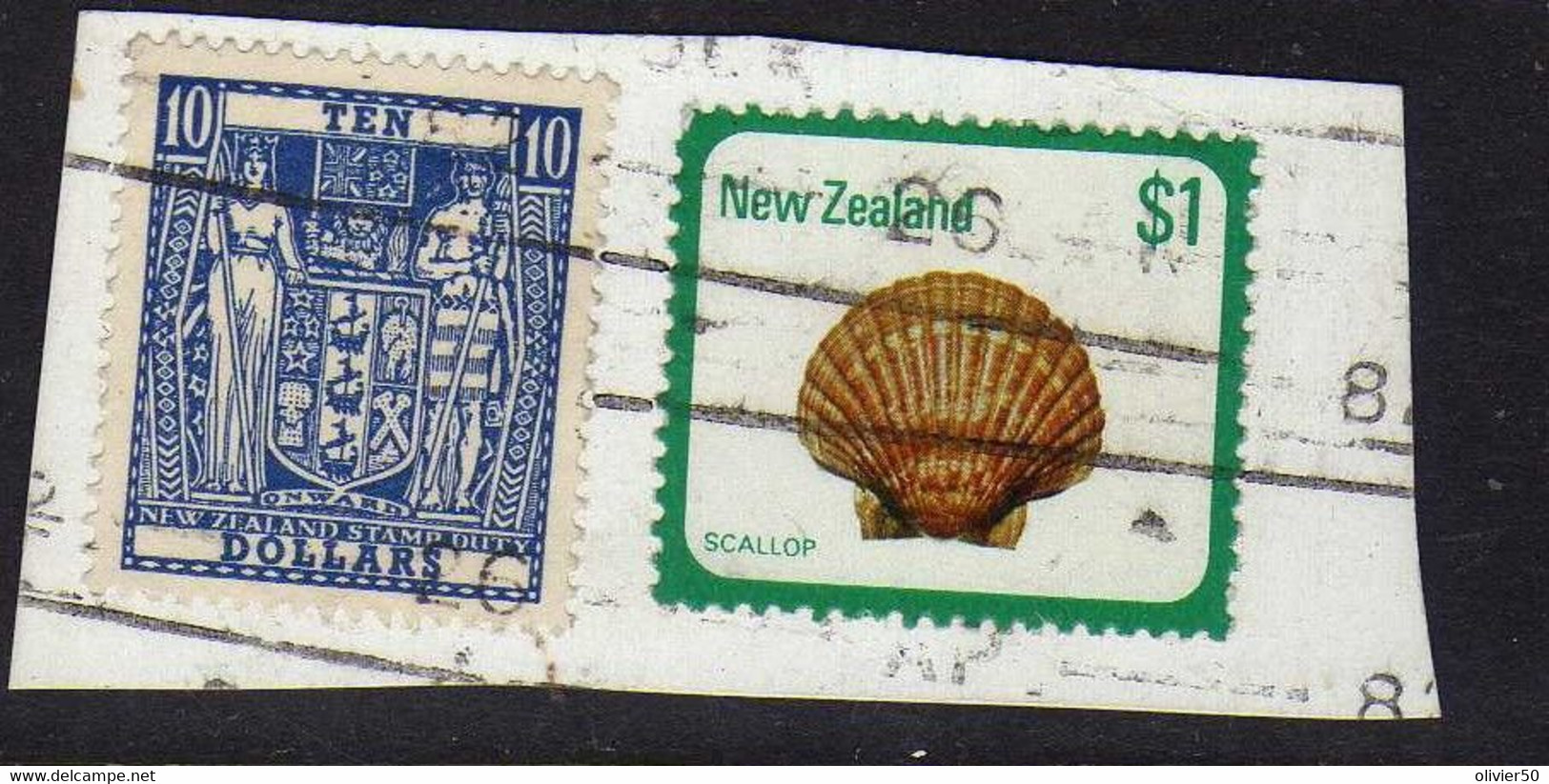 Nouvelle-Zelande  - (1967)  - FP  10 D.   Armoiries  Oblit Sur Fragment - Fiscaux-postaux
