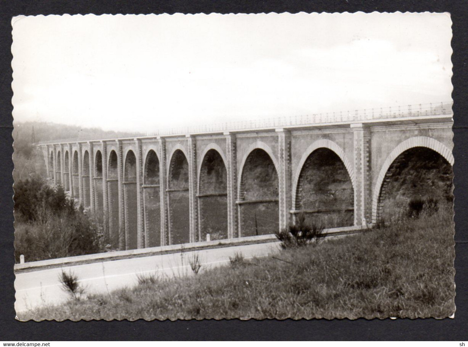 Beauraing - Pont / Viaduc De Thanville - Circulée - Editions Demeyere - Visuel Moins  Courant - Beauraing